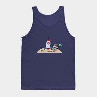 cute astronaut bear with rocketship on the moon Tank Top